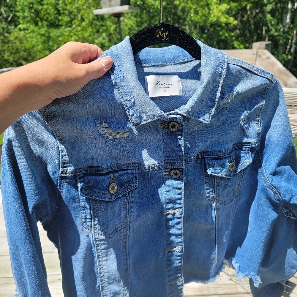 Kancan. Cropped Jean Jacket. Size M. Distressed